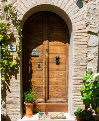 Alatri Cama Y Desayuno | La Zaffera