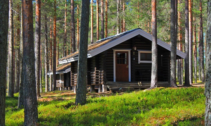 Ristijarvi Cabina | Laahtanen leirintä ja lomakylä