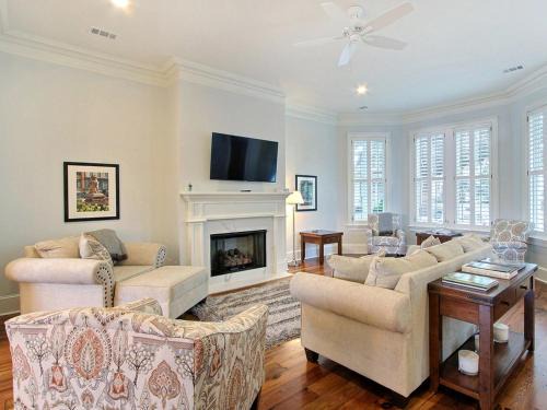 Historic Downtown Savannah Casa | Lady Gwinnett