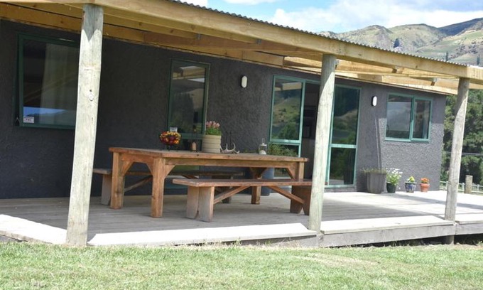 Roxburgh Casa | Ladysmith Cottage