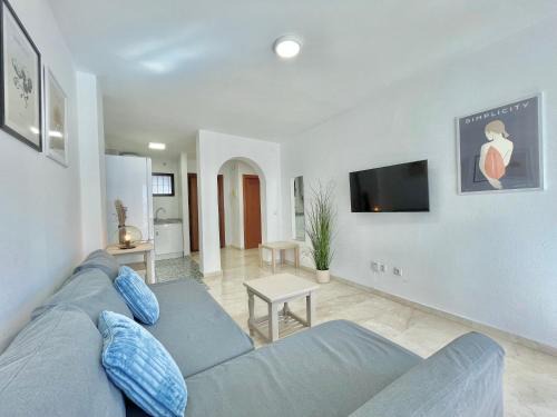 Arroyo de la Miel Apartamento | LaFrenchTouch - Céntrico con piscina junto al tren