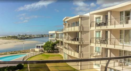 Lagoon Beach Apartamento | Lagoon Beach Apartment with Pool and Ocean Views