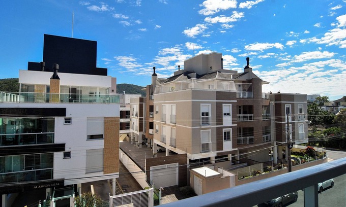 Lagoa Pequena Apartamento | Lagoon Boulevard, 200m da Praia no Campeche P2453