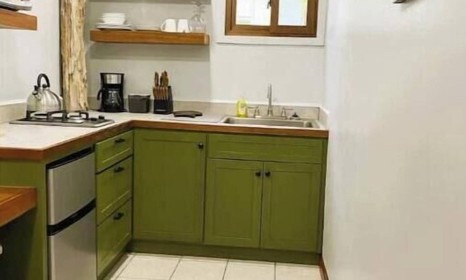 Belize City Casa | Lagoonfront 1BR Oasis Unit A – Gated, Private, 10 Min from Belize Airport & City