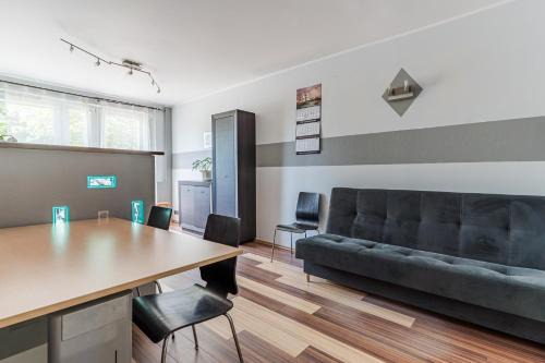 Brzezno Apartamento | Laguna Apartment - 1 km to Baltic Sea & 15 Minutes to Gdańsk Old Town