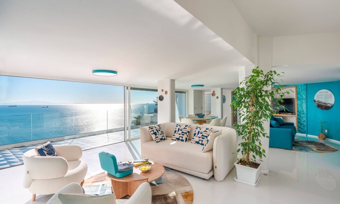 Vietri sul Mare Villa | Villa-Baño en la habitacion-De Lujo-Vista al Mar-Laguna Blu