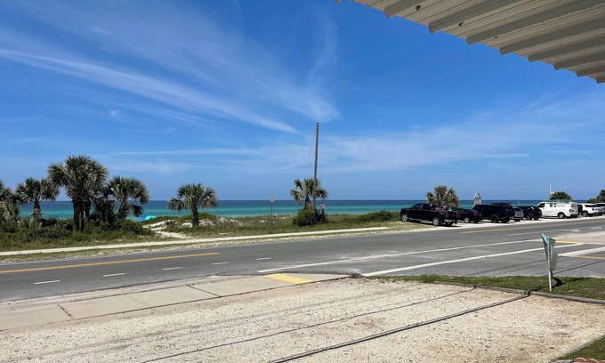 Laguna Beach Cabaña | Laguna Place Cottages (B)