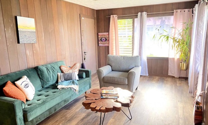 Hilo Apartamento | Laidback Island Living Close to Beach & Shopping