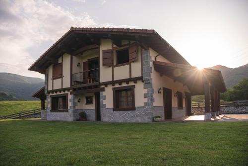 Arantza Chalet De Esquí | LAIZARRONDO