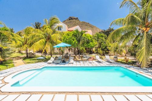 Tamarin Apartamento | LAKAZ DEL SOL - Modern and elegant apartments with luxurious garden, pool and barbecue area - Tourism Permit Certified