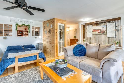 Barton Apartamento | Lake and Mtn Views Vermont Couples Retreat!