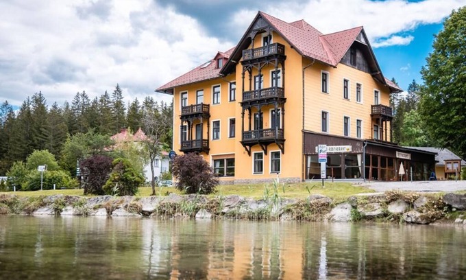 Sankt Sebastian Apartamento | See-Apartment Herrenhaus am Erlaufsee - Fam. Engleitner