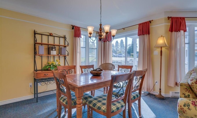 Saint Donat Condominio | Lake Archambault Condo 326