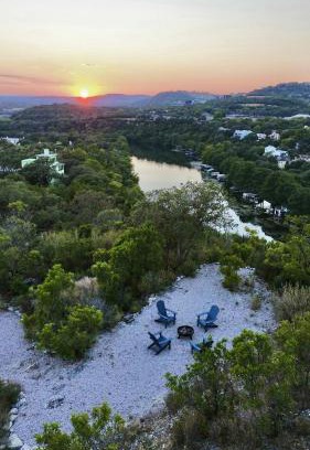 Renaissance Park Casa | Lake Austin Overlook
