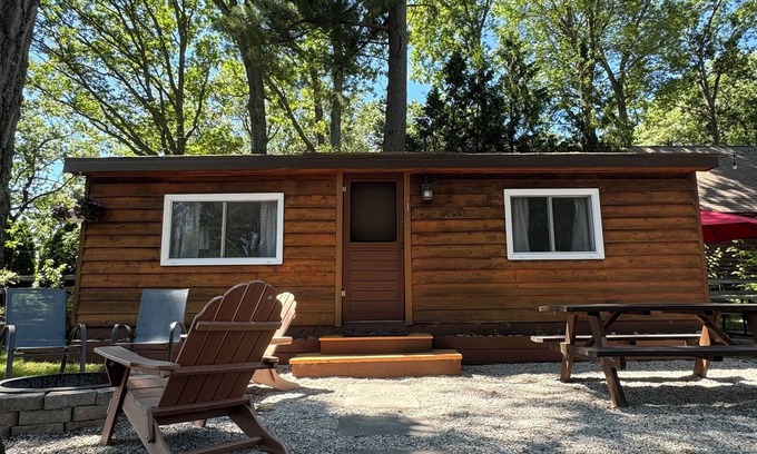 Mayfield Cabina | Lake Cabin Resort - Cabin 1 Precios especiales de fútbol