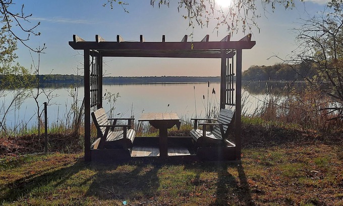 Wyoming Casa | Lake cabin with stunning lake views, nature, wildlife and hot tub