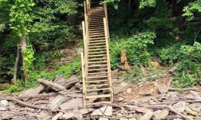 Somerset Cabaña | Lake Cumberland Lakeside Cabin
