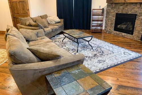 Andersonville Casa | Lake Dreams