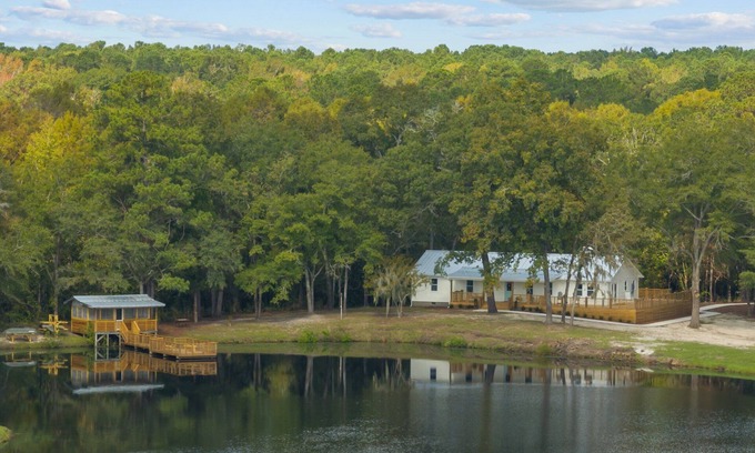 Burgaw Casa | Lake Fontanel 52 Acre Private Lake Side Retreat