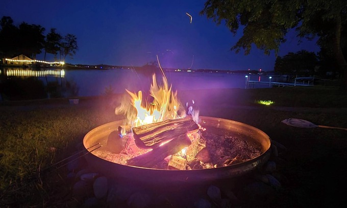 Cadillac Casa | Lake front home with dock access!
