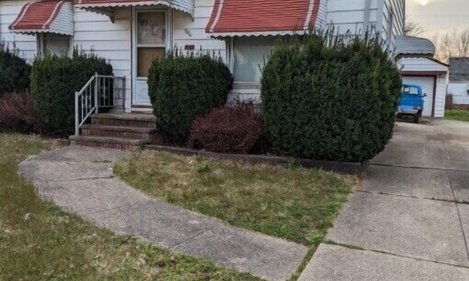 Euclid Casa | Lake front park near by -15 minutes east of downtown Cleveland