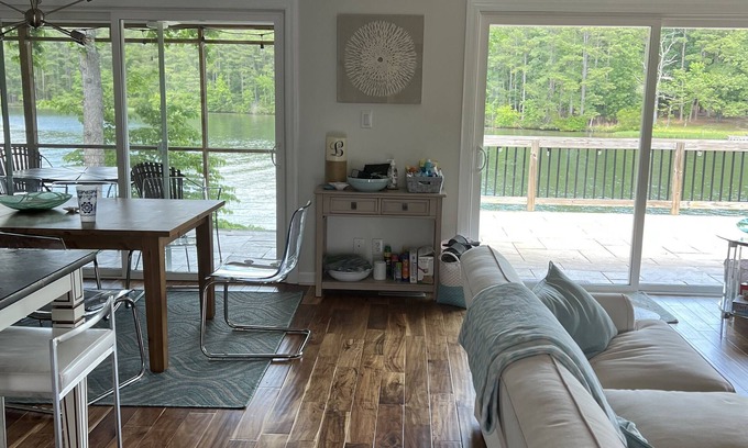 Littleton Casa | Lake Gaston - Amazing Water Views - Deepwater Cove, Just Seconds To Main Lake