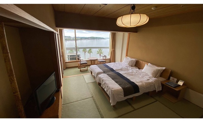 Kanzanjicho Hotel | Lake Hamana view Guest room Japanese bed type / Hamamatsu Shizuoka