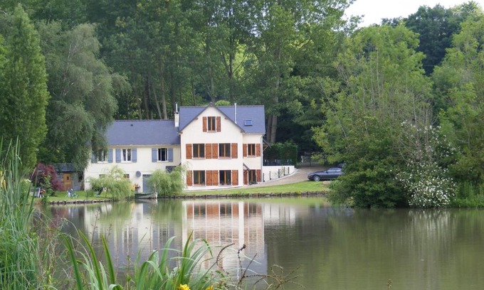 Beaumont-Pied-de-Boeuf Apartamento | Lake House France