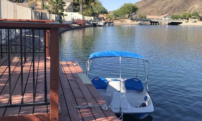 Arrowhead Lakes Casa | Sunset Lake House en Arrowhead Lakes con vistas a una fuente impresionante!