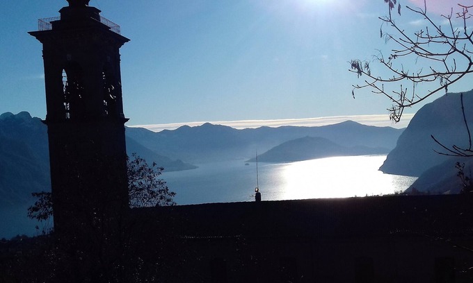 Esmate Apartamento | Lago Iseo en Esmate: La Casa de las Hadas - C. I.R. 016200-CNI-00013