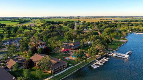 Delavan Complejo | Lake Lawn Resort
