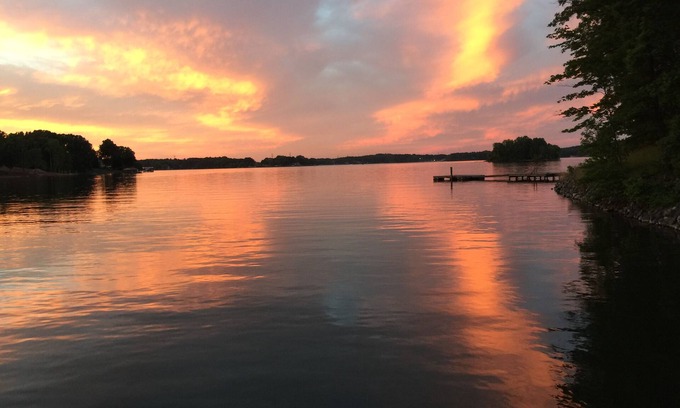 Mayhew Casa | Lake Life Retreat te espera-4 BR propiedad frente al lago