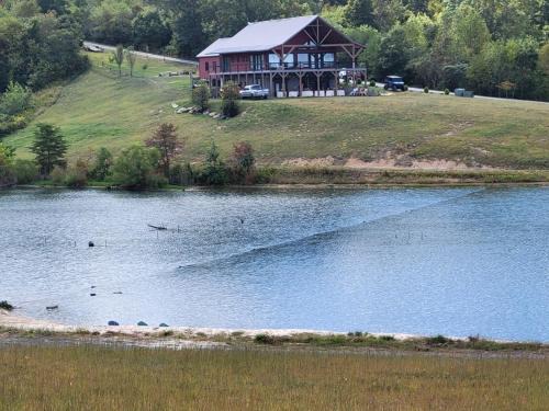 Kegley Casa | Lake Mountain Manor