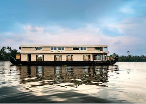 Aryad South Complejo | Lake Paradise Hoseboat
