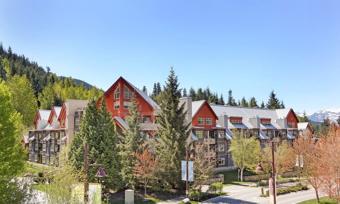 Whistler Creekside Condominio | Lake Placid Lodge by Whiski Jack
