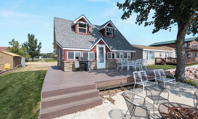 Hamlin County Casa | Lake Poinsett Cottage at Stone Bridge