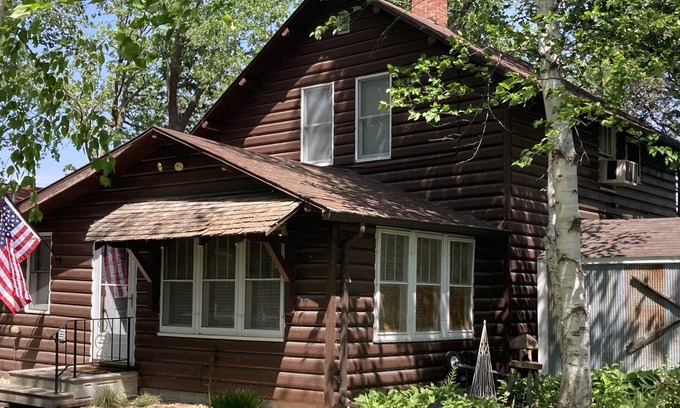 Detroit Lakes Cabina | Lake Sallie Cabin - Lakefront