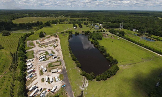 Northside Casa | Lake side - 2022 50amp RV for Rent inside Crosslake RV Park