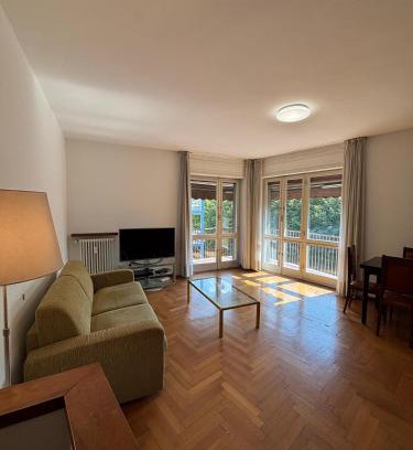 Lecco Apartamento | Lake side and view - new bright apartment