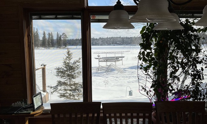Ponsford Casa | Lake side Cabin Bad Medicine Lake MN