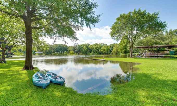 Wills Point Casa | Lake Tawakoni Access + Hot Tub - Wills Point Home!