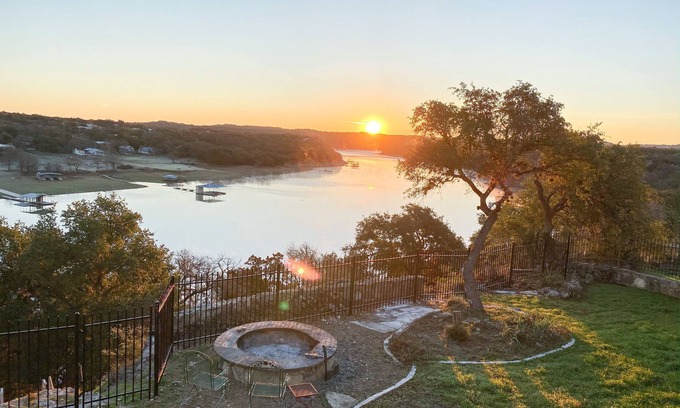Paleface Lake Country Estates Casa | Lake Travis Waterfront Gated House w/ Private Boat Dock.