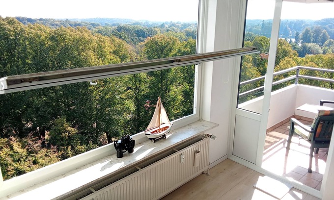 Ploen Apartamento | Lake view apartment right next to the indoor swimming pool, pet-friendly