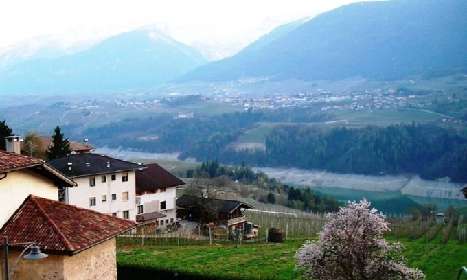Revo Casa | Lake view! Delightful apartment complete with all comforts, new - App. 1