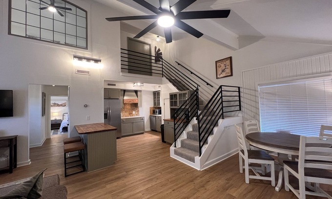 Afton Casa | Lake View Getaway — walking distance to Tera Miranda Marina / Boat Ramp