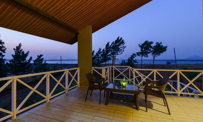 Nashik Villa | Lake View Holiday Villa cerca de Sula Vine Yard con 3 BdRms