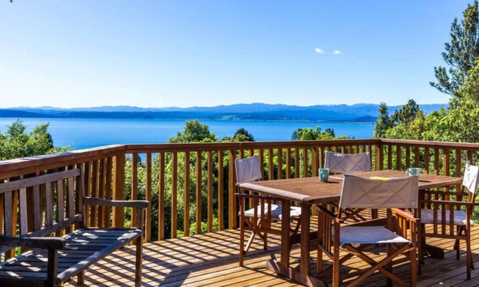 Omori Casa | Lake View House with Wi-Fi
