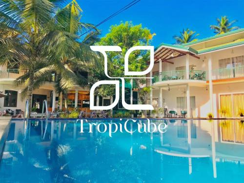 Uswetakeiyawa Casa | Lake View Resort by TropiCube
