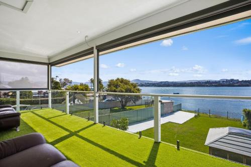 Primbee Casa | Lake Views at Primbee