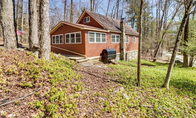 Greentown Cabina | Lake Wallenpaupack Cabin w/ Boat Trailer Parking